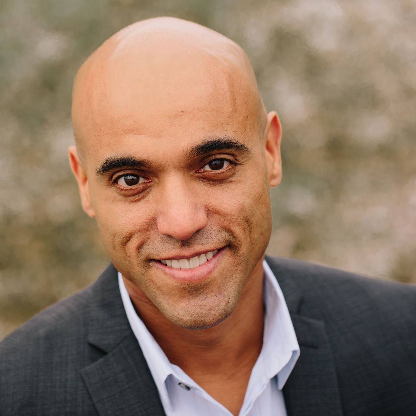 Johnny Mateo, loan officer