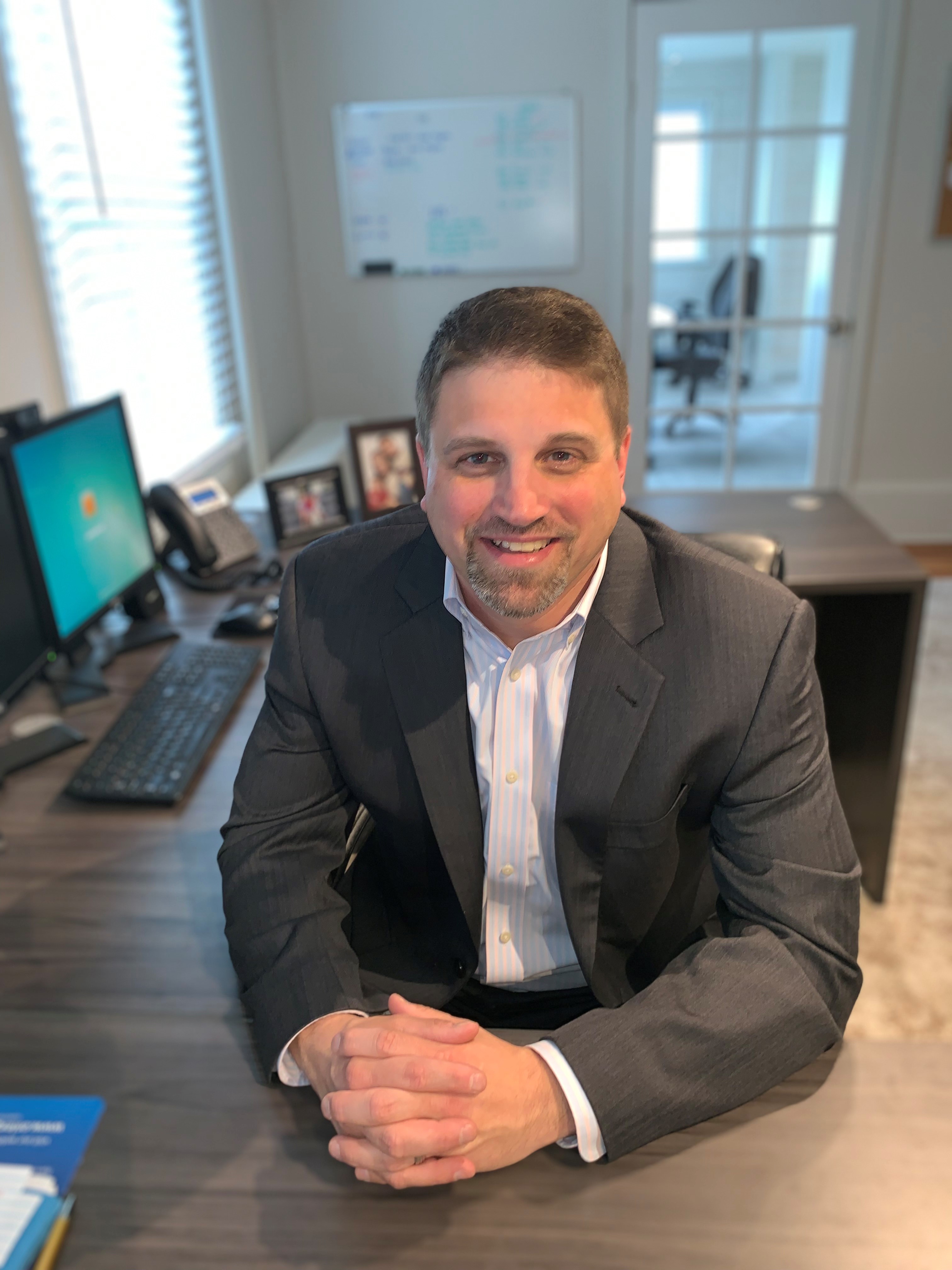 Michael Ferraro, loan officer