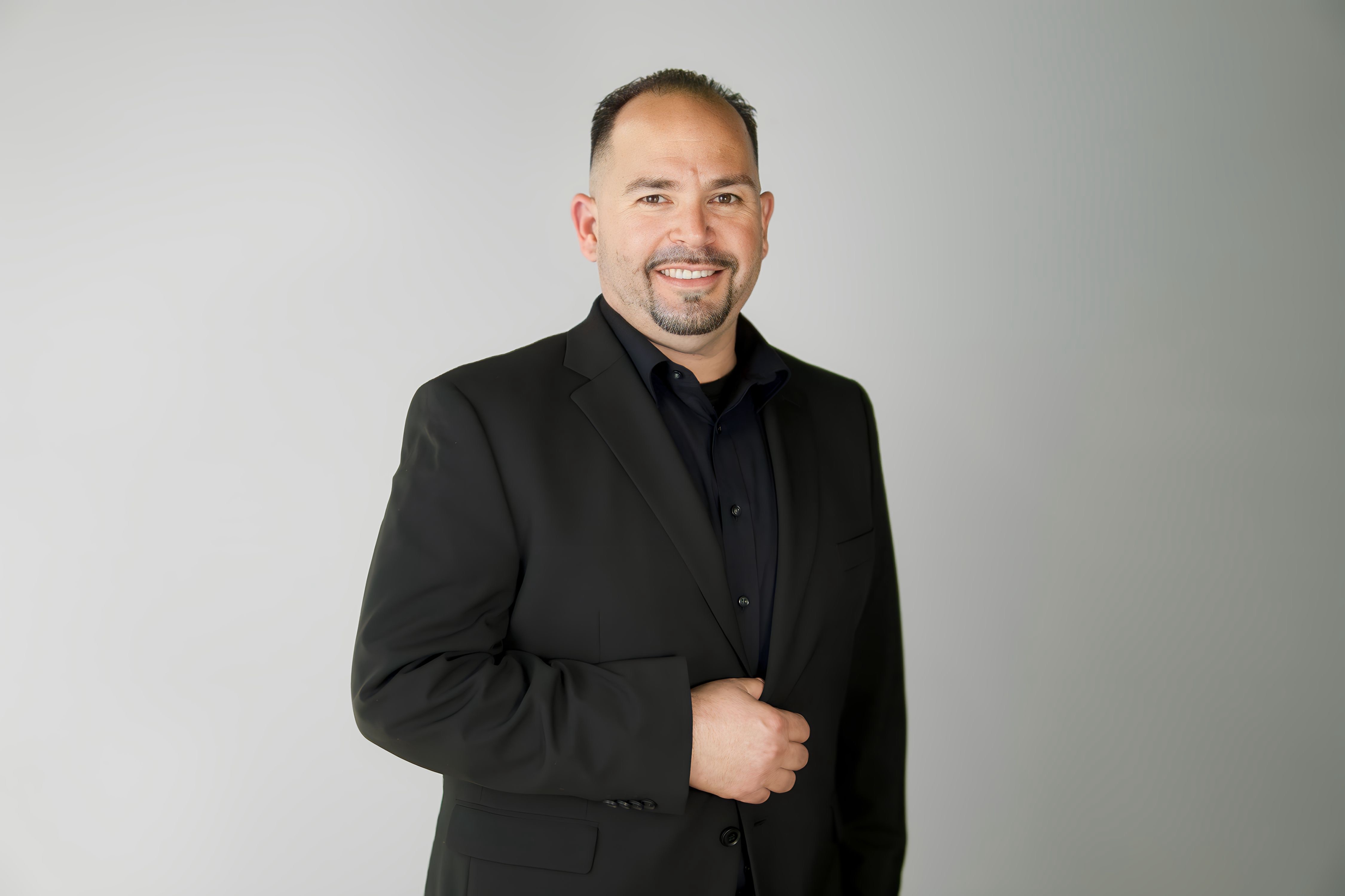 Carlos De Jesus, loan officer