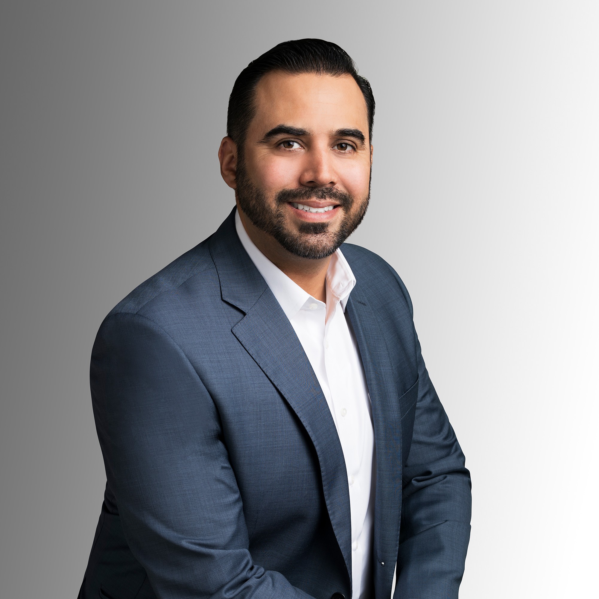 Devlin Duarte, loan officer